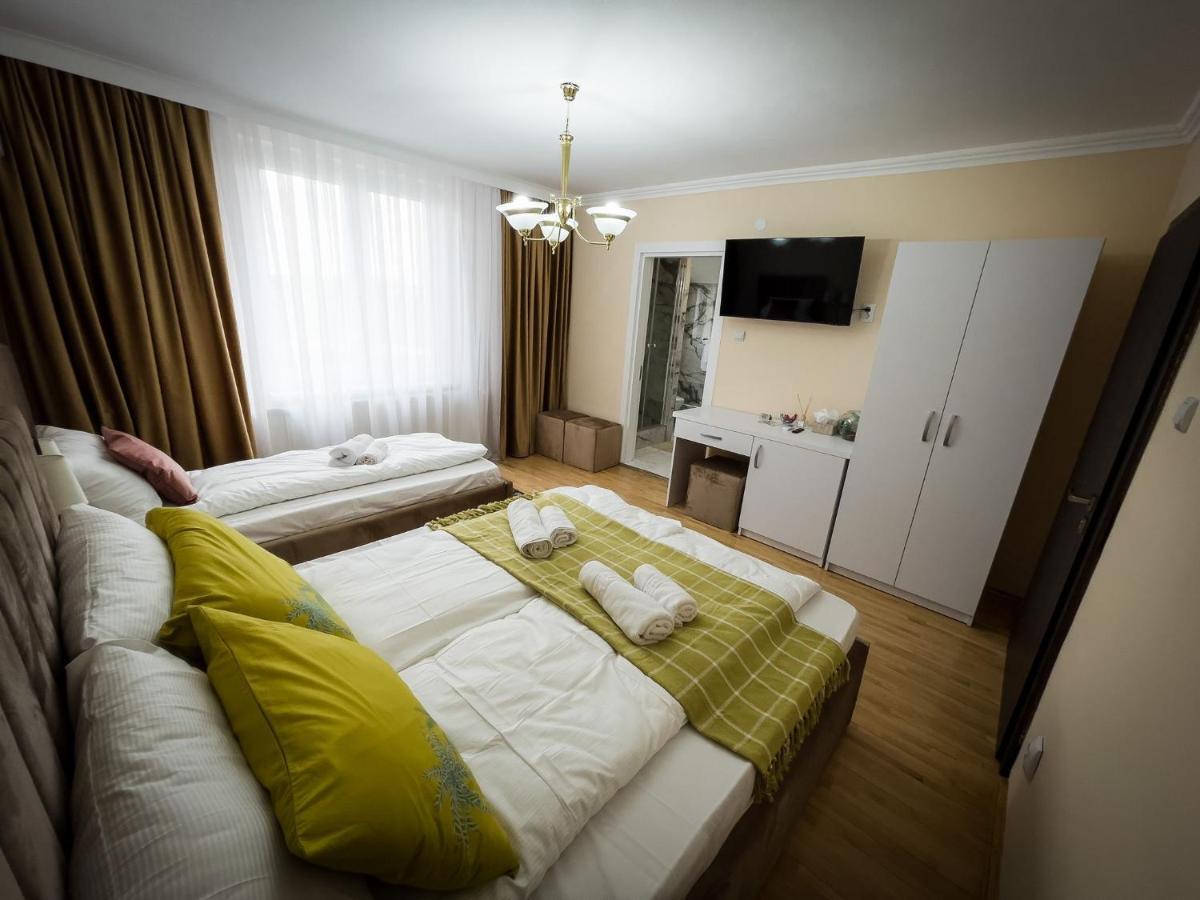 Casa Blanco Hotel Oradea Exterior foto